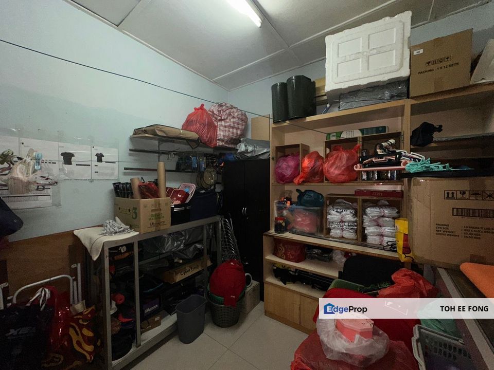 Taman Universiti Single Storey Terrace House For Sale, Johor, Skudai