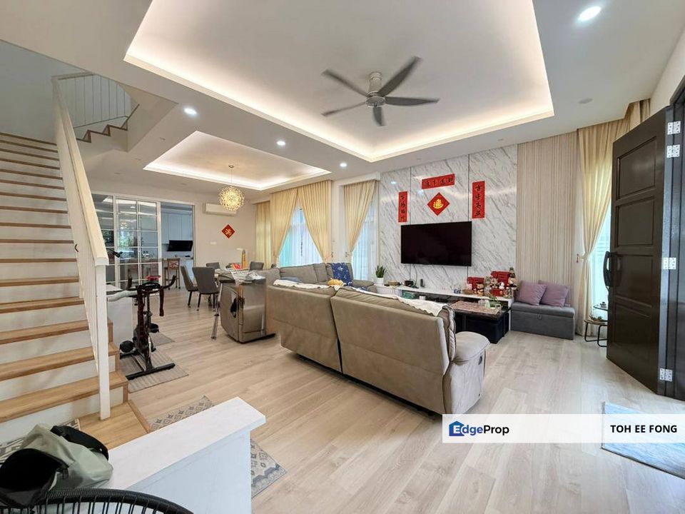 Nusa Sentral 3 Storey Cluster House Fully Renovated Unit For Sale, Johor, 
