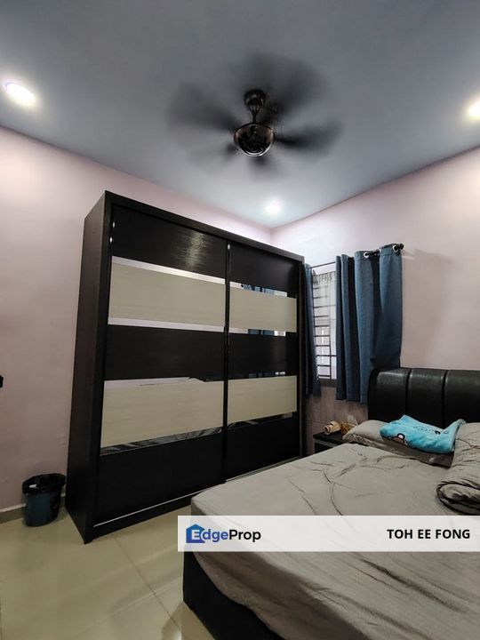 Taman Universiti Single Storey Terrace House Fully Renovated Unit For Sale, Johor, Skudai