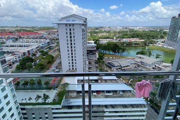 Austin Residence @Taman Mount Austin