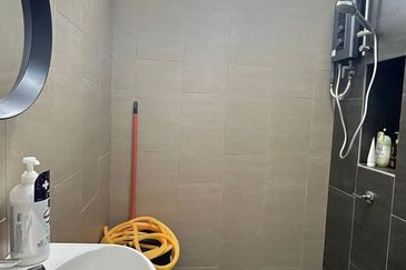 Iconia Garden Residence @ Taman Impian Emas