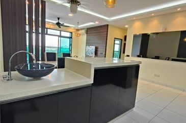 Sky Loft Premium Suites, Bukit Indah
