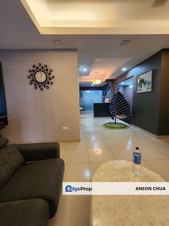 Renovated 2-Storey Semi-D with Extended Kitchen @ Eroca Hills, Kulai – For Sale, Johor, Kulai