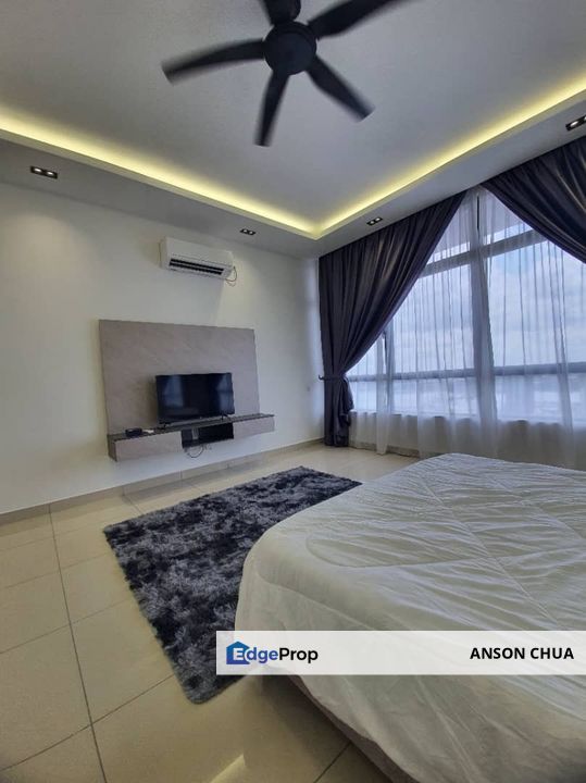 Twin Tower Residence Block B @ High-Floor Corner Studio Facing CIQ For Sale, Johor, Johor Bahru