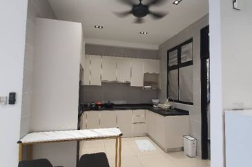 Twin Tower Residence