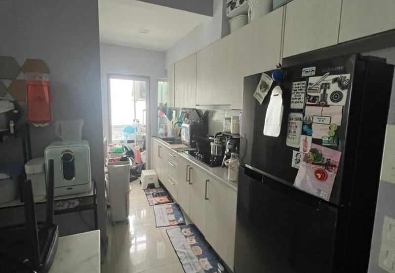 Dedaun Hijau (Greenfield Regency)