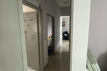 Dedaun Hijau (Greenfield Regency)