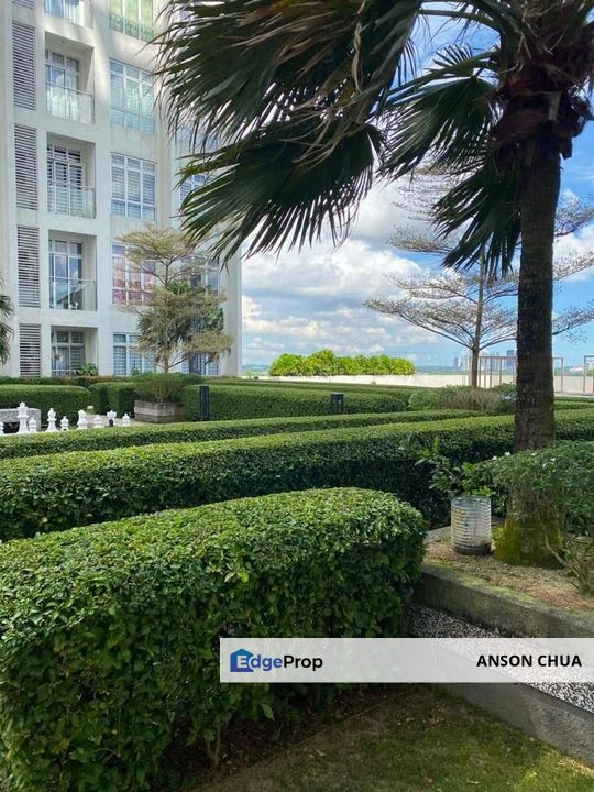 One Sentral, Nusa Sentral @ Renovated Low-Floor 2-Bedroom Condo with Pool View For Sale, Johor, Nusajaya