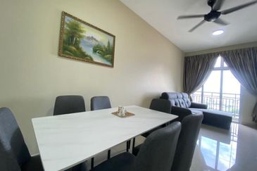 SKS Habitat Apartment, Larkin