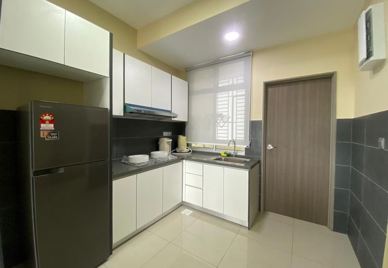 SKS Habitat Apartment, Larkin