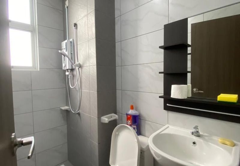 SKS Habitat Apartment, Larkin