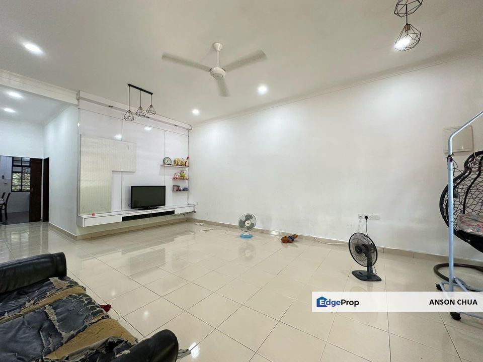 Nusa Idaman, Iskandar Puteri @ Renovated Single Storey Semi-D with Unblocked View For Sale, Johor, 