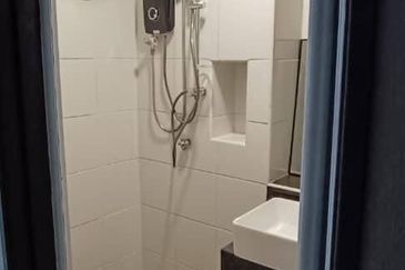 Sky Gardens Residences