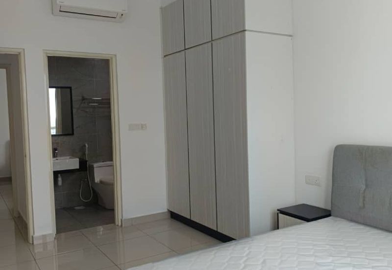 The Pinnacles (Pinnacle Tower)