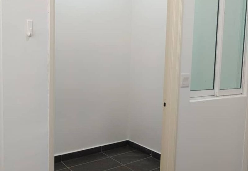 The Pinnacles (Pinnacle Tower)