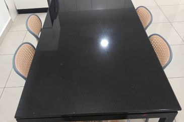 The Pinnacles (Pinnacle Tower)