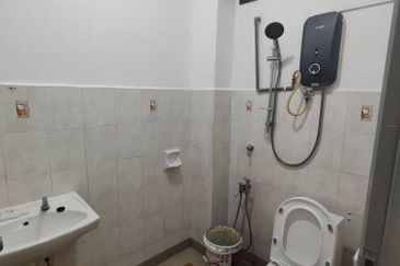 Taman Austin Perdana