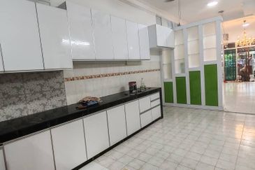 Taman Austin Perdana