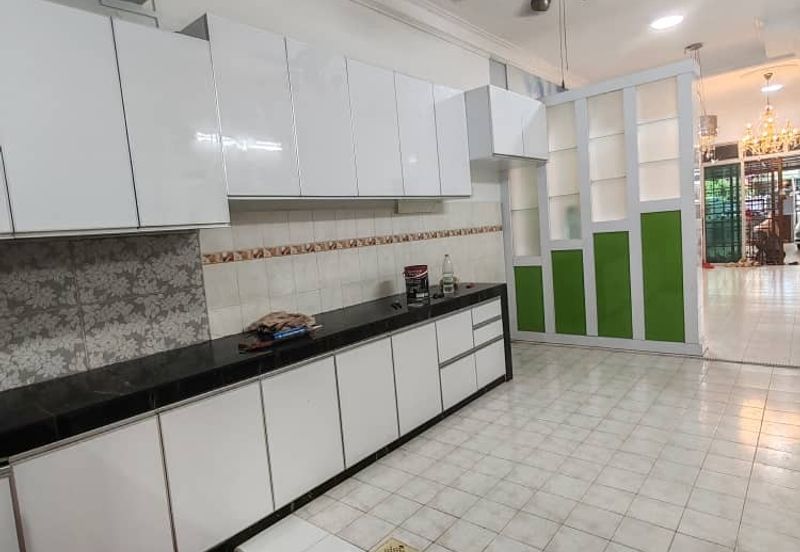 Taman Austin Perdana