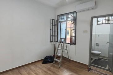 Taman Austin Perdana