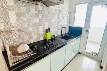 D'Carlton Seaview Residences (Seri Mega)