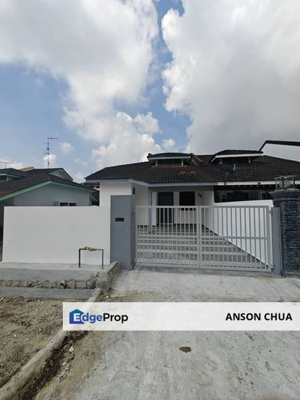 Bukit Jaya @ Renovated Single Storey Endlot Terrace For Sale, Johor, Ulu Tiram