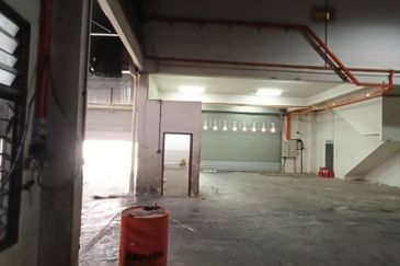 Kempas Utama Industrial Park