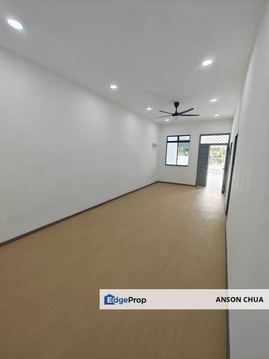 Bukit Jaya @ Renovated Single Storey Endlot Terrace Near Puteri Wangsa For Sale, Johor, Ulu Tiram