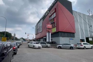 Taman Ungku Tun Aminah