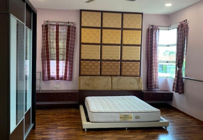 Taman Austin Heights