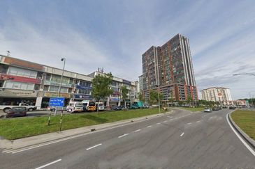 Taman Mount Austin Commercial