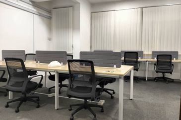 Taman Mount Austin Commercial