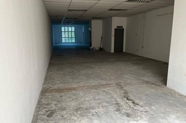 Austin Avenue @ Taman Mount Austin