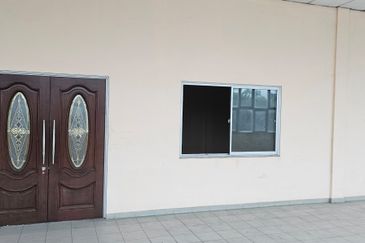 Taman Perusahaan Sungai Lokan