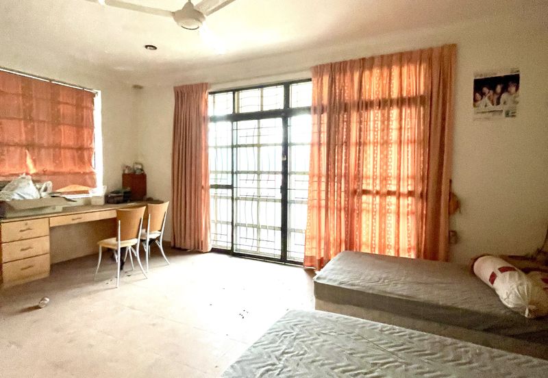 Big land 2 Storey Bungalow Bukit Tambun Penang