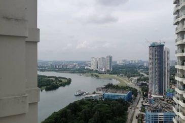 Royal Strand @ Country Garden Danga Bay