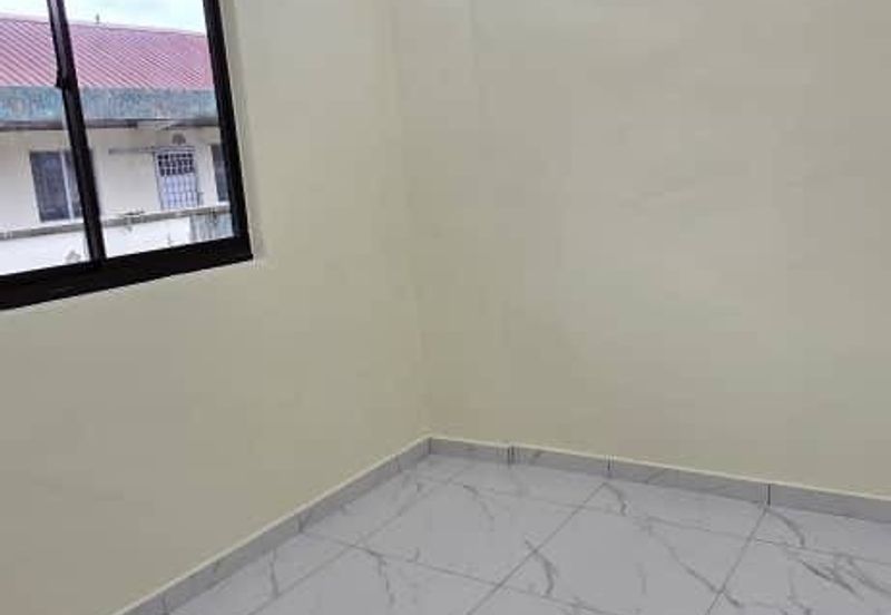 Pangsapuri Jasa, Mutiara Rini