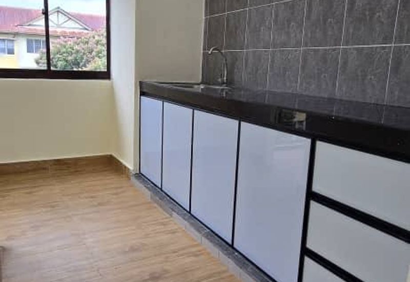 Pangsapuri Jasa, Mutiara Rini