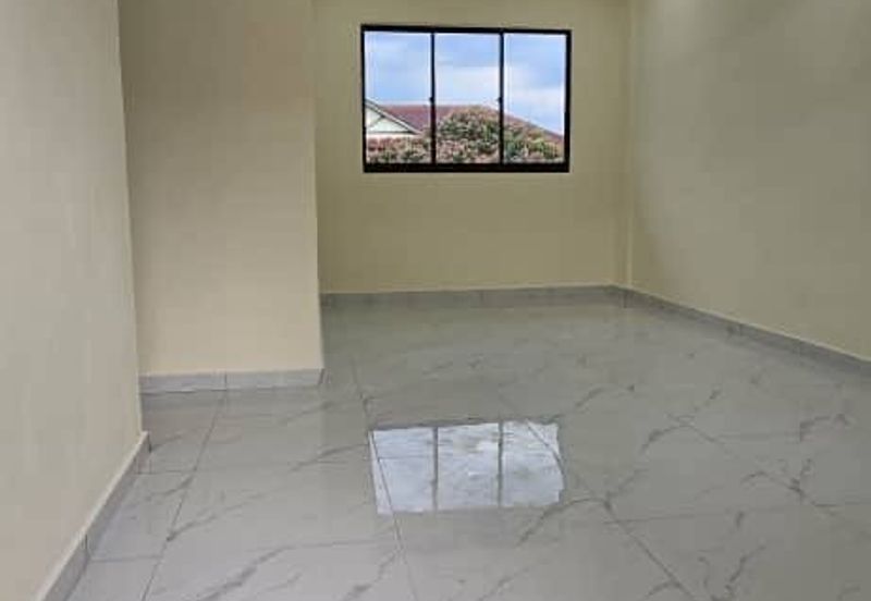 Pangsapuri Jasa, Mutiara Rini