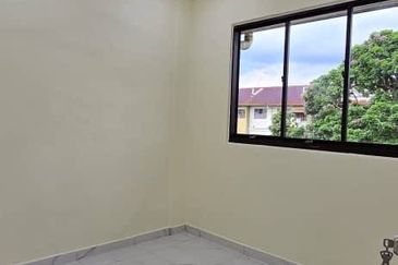 Pangsapuri Jasa, Mutiara Rini