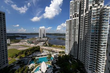 Teega Suites @ Puteri Harbour