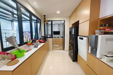 Sunway Citrine Lakehomes