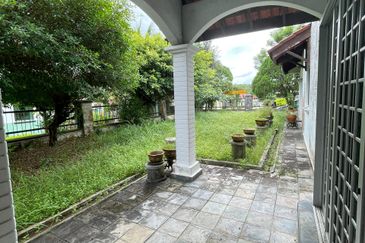 Taman Perling