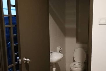 Seri Austin Luxury Apartment