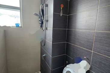 MANHATTAN @ Austin Heights