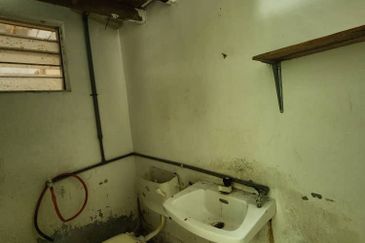 Taman Pulai Utama Flat