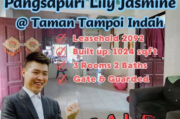 Lily & Jasmine Apartment