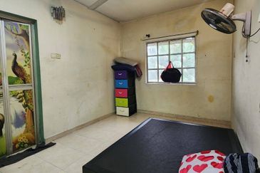 Lily & Jasmine Apartment