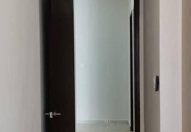 Baypoint @ Country Garden Danga Bay