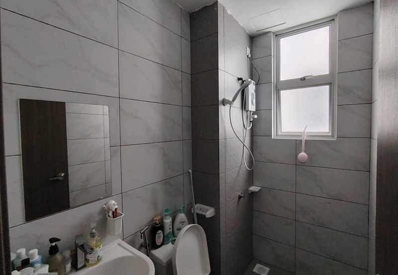 SKS Habitat Apartment, Larkin